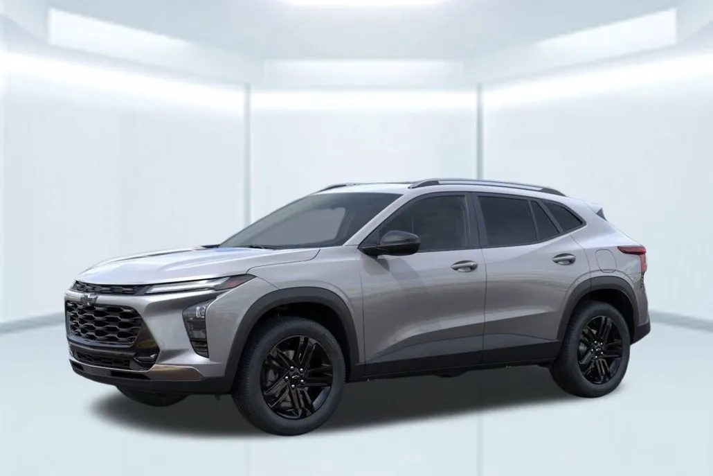 2025 Chevrolet Trax ACTIV photo 1