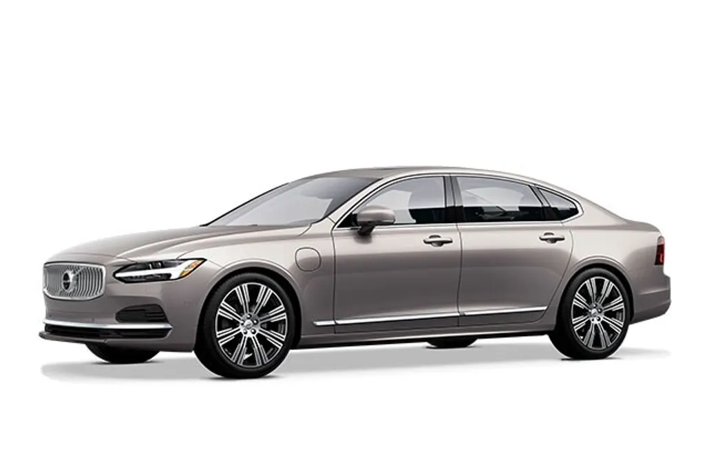 2025 Volvo S60 T8 photo 1