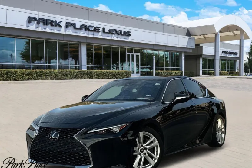 2022 Lexus IS 300 photo 1