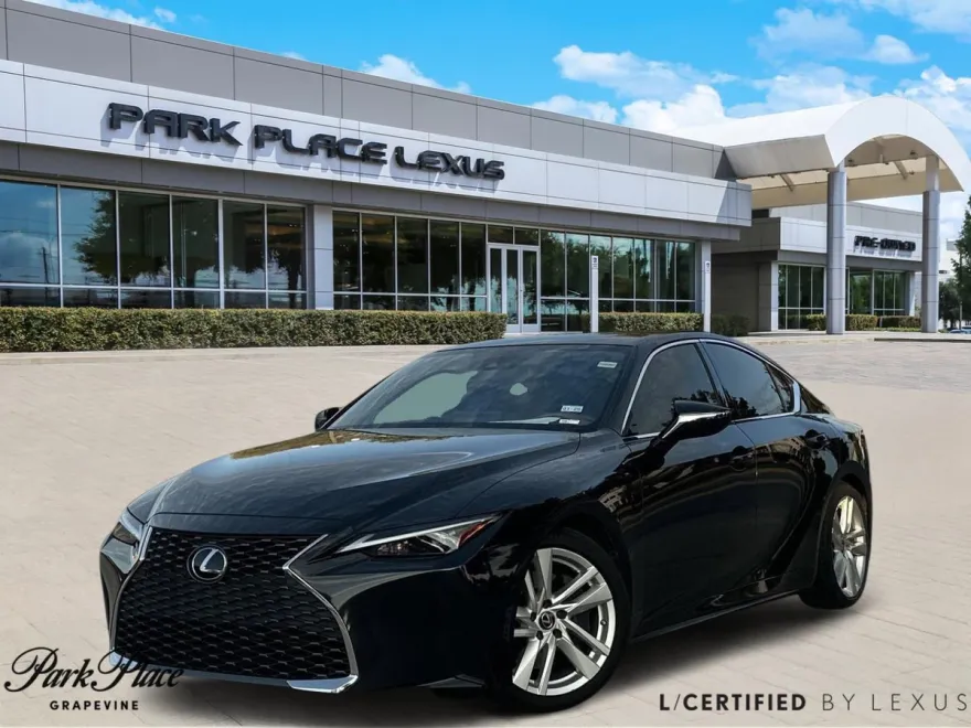 2022 Lexus IS 300 photo 1