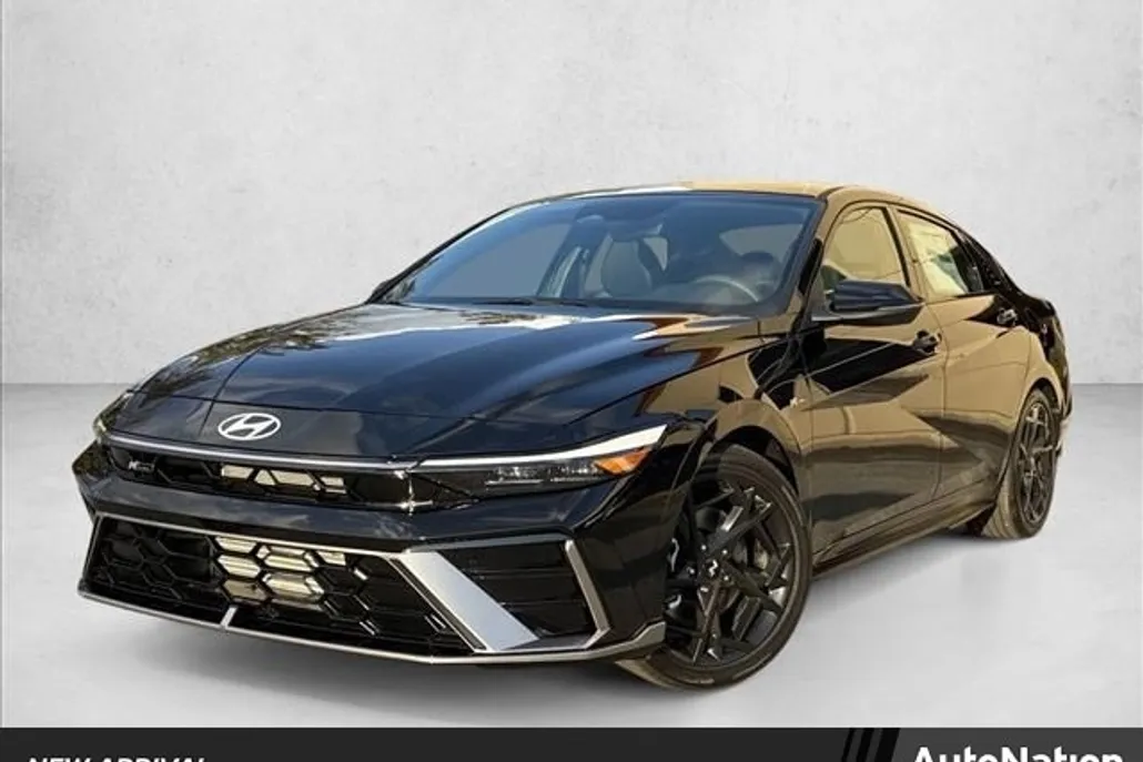 2025 Hyundai Elantra N Line photo 1