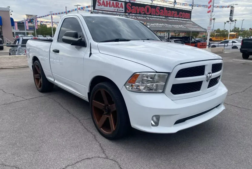 2021 Ram 1500 Classic Express photo 1