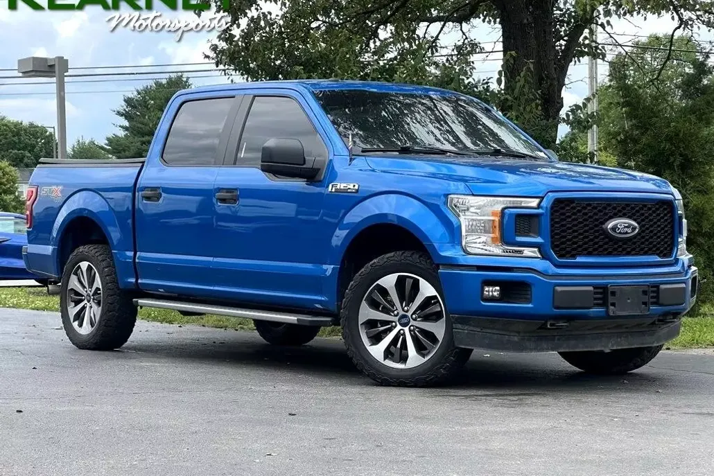 2019 Ford F-150 XLT photo 1