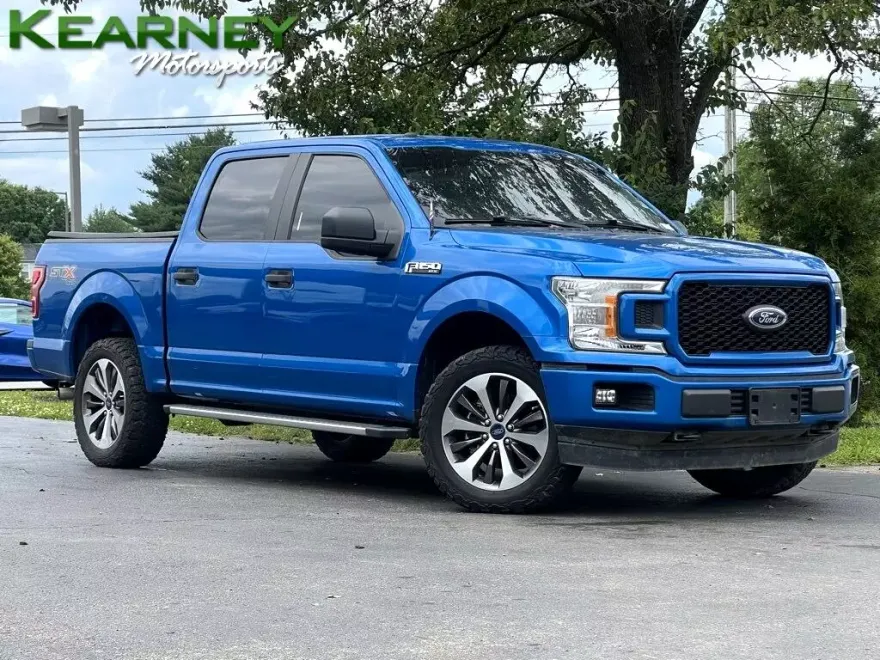 2019 Ford F-150 XLT photo 1