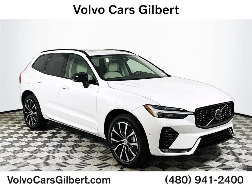 2025 Volvo XC60 B5 Plus photo 1