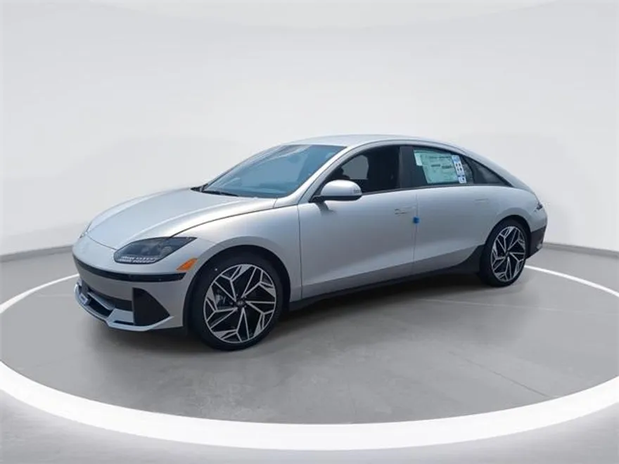 2025 Hyundai Ioniq 6 SEL photo 1