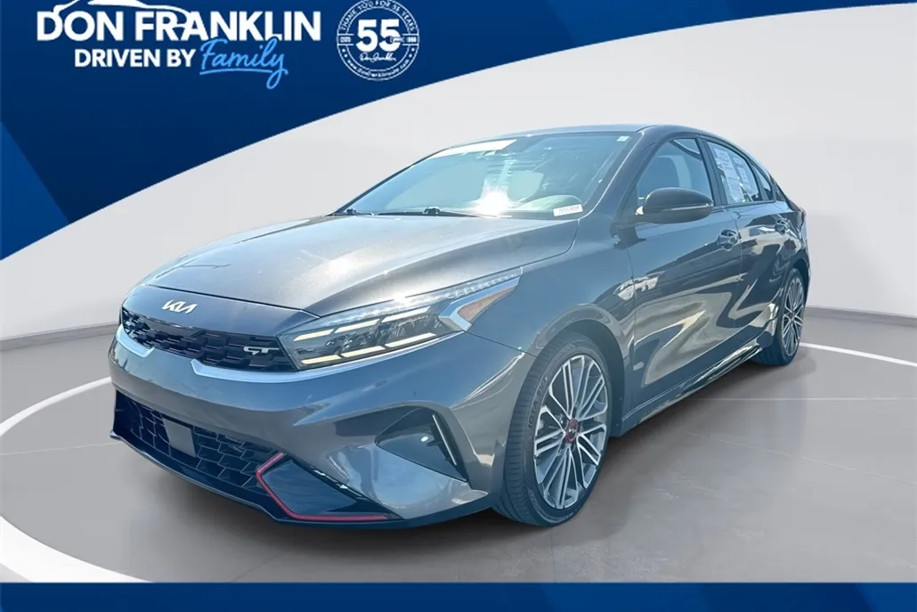 2023 Kia Forte GT photo 1