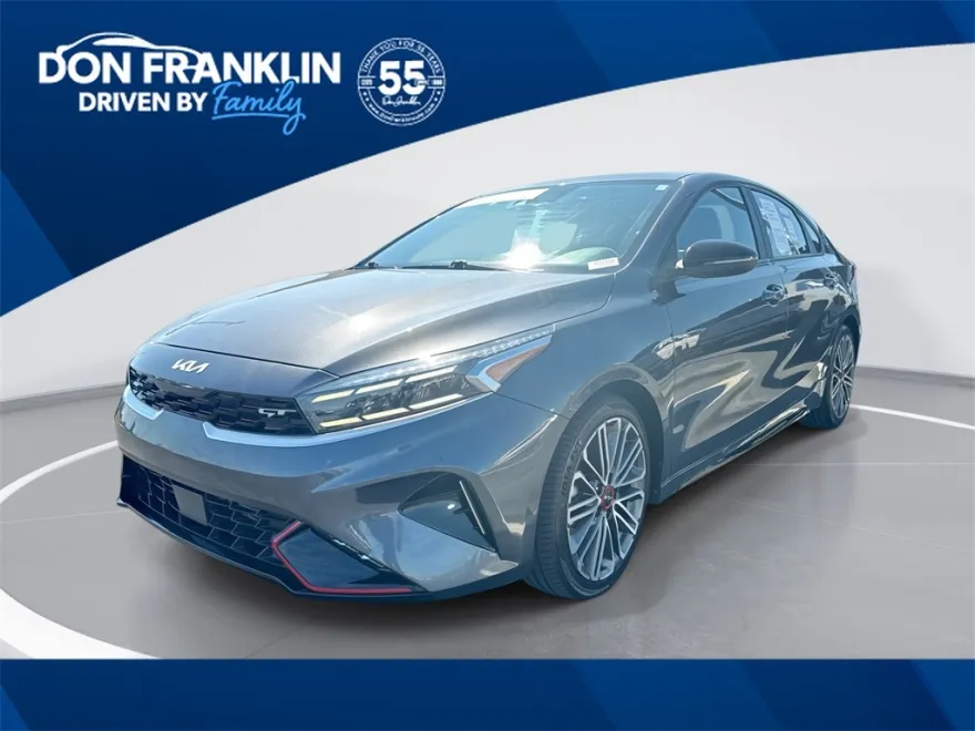 2023 Kia Forte GT photo 1