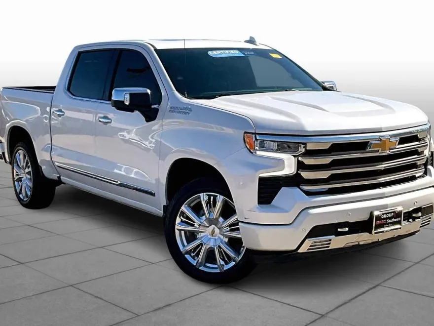 2022 Chevrolet Silverado 1500 High Country photo 1