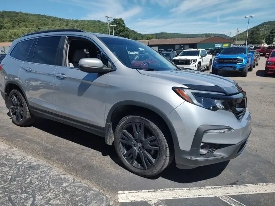 2021 Honda Pilot Special Edition photo 1