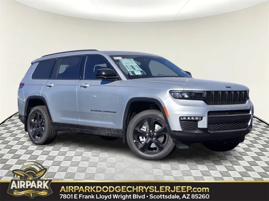 2025 Jeep Grand Cherokee L photo 1