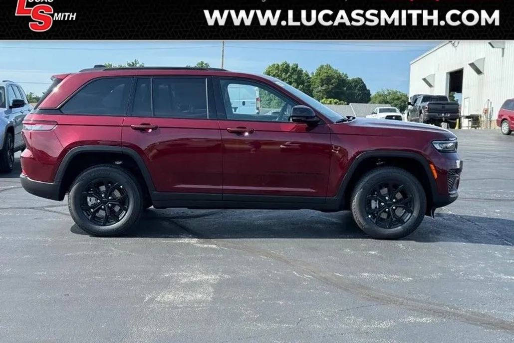 2025 Jeep Grand Cherokee Altitude X photo 1