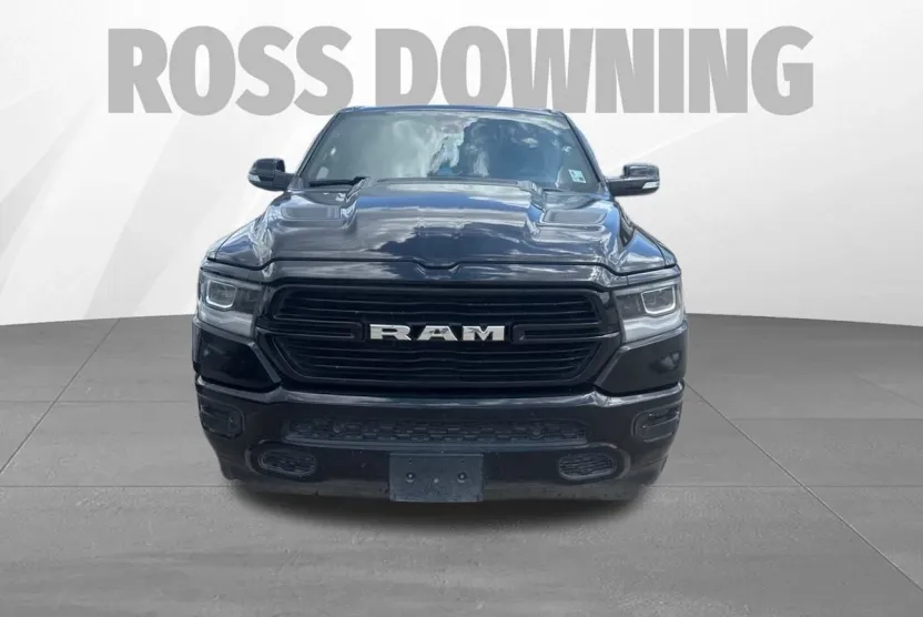 2019 Ram 1500 Laramie photo 1