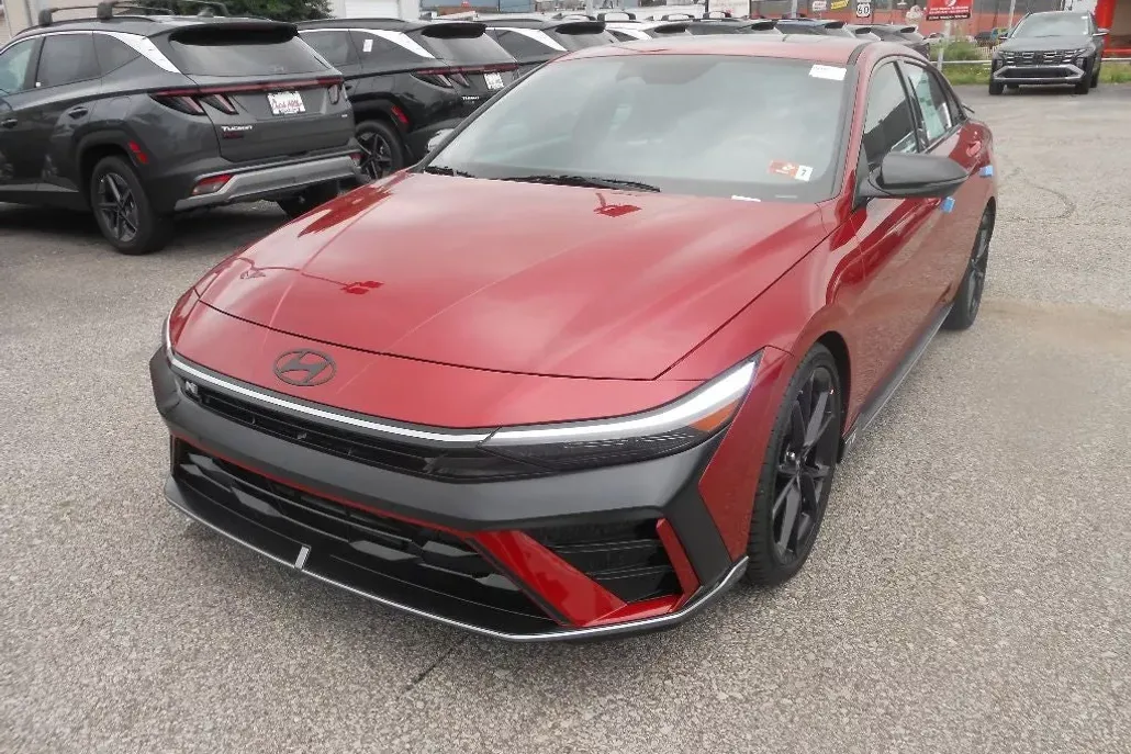 2025 Hyundai Elantra N Base photo 1