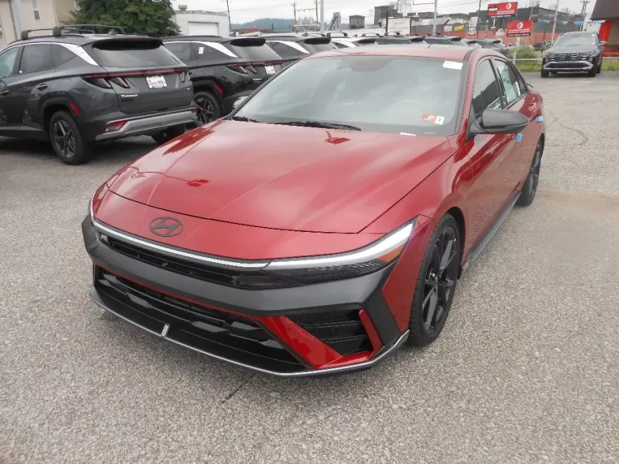 2025 Hyundai Elantra N Base photo 1