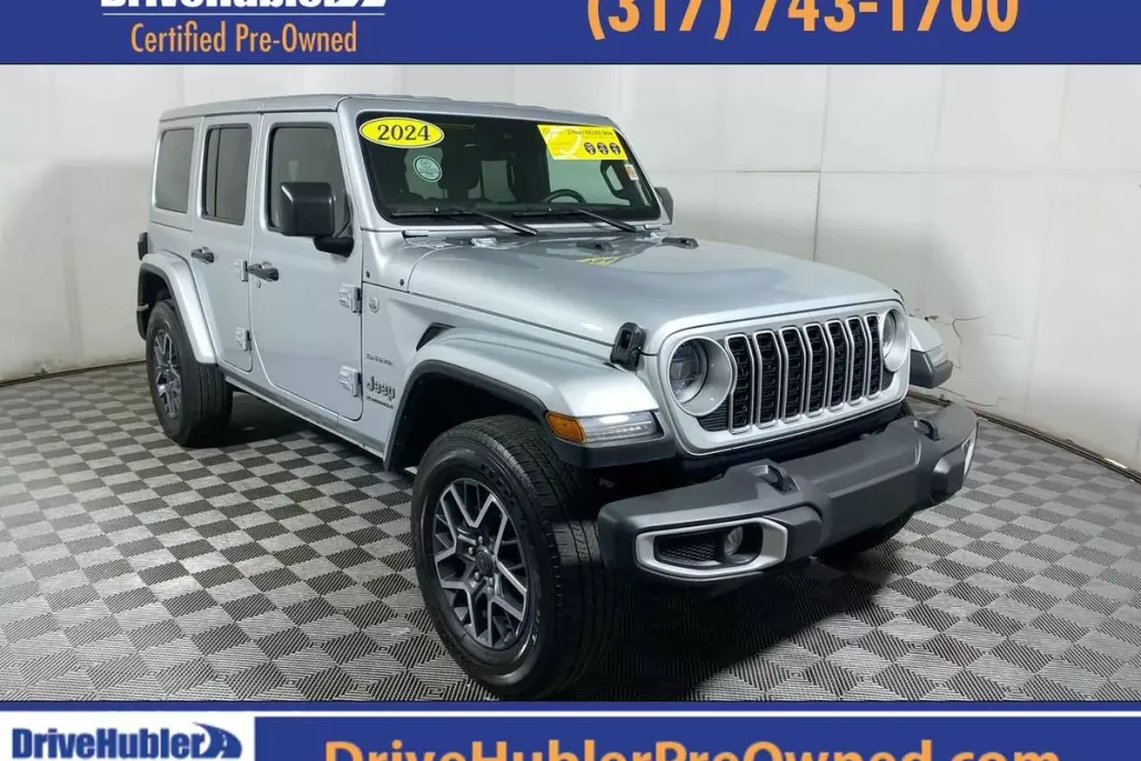 2024 Jeep Wrangler Sahara photo 1