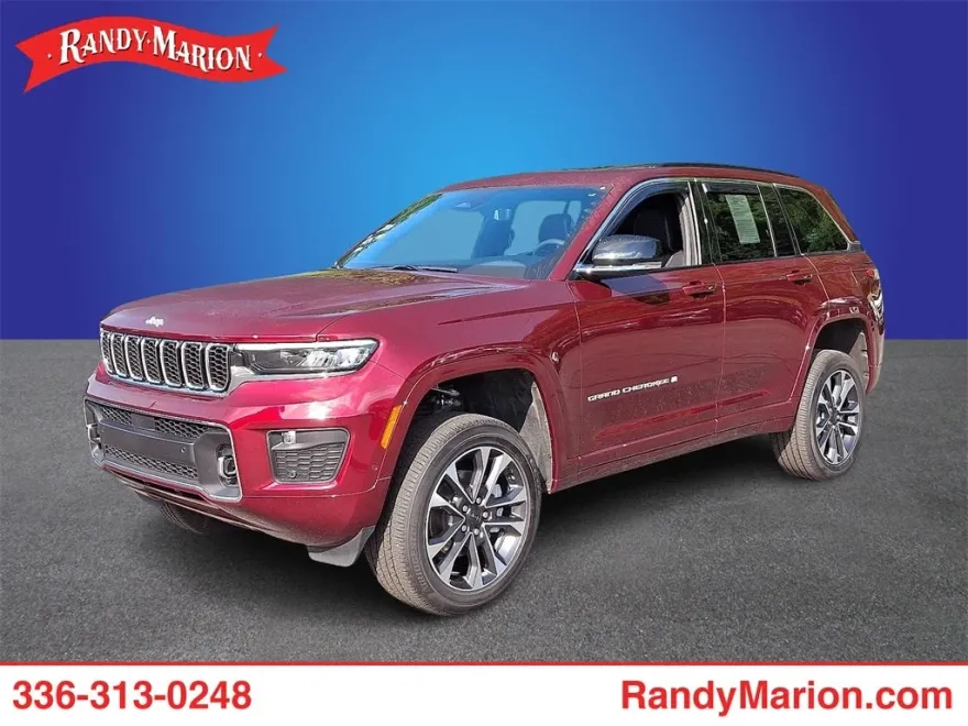 2024 Jeep Grand Cherokee Overland photo 1