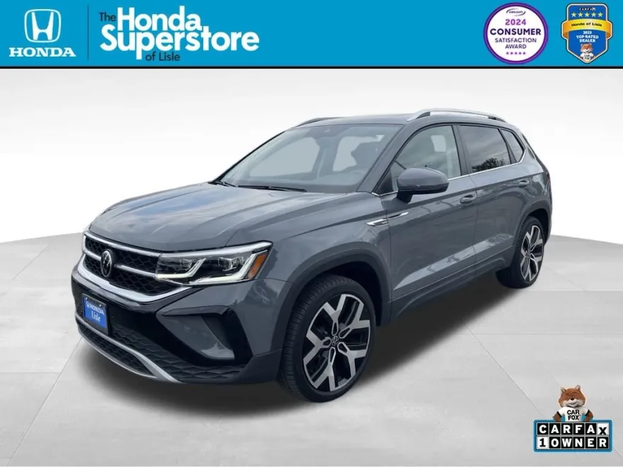 2022 Volkswagen Taos SEL photo 1