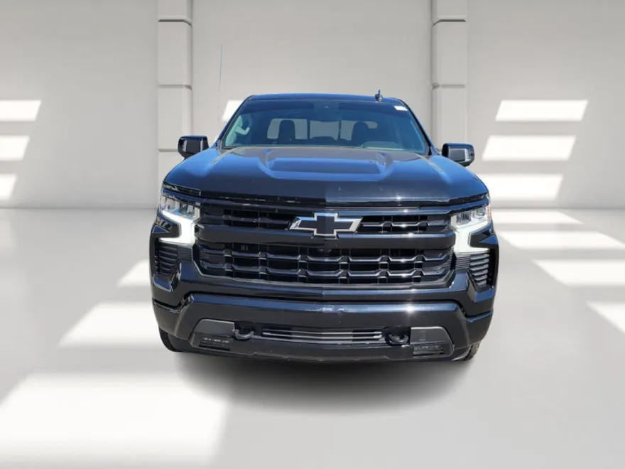 2023 Chevrolet Silverado 1500 RST photo 1