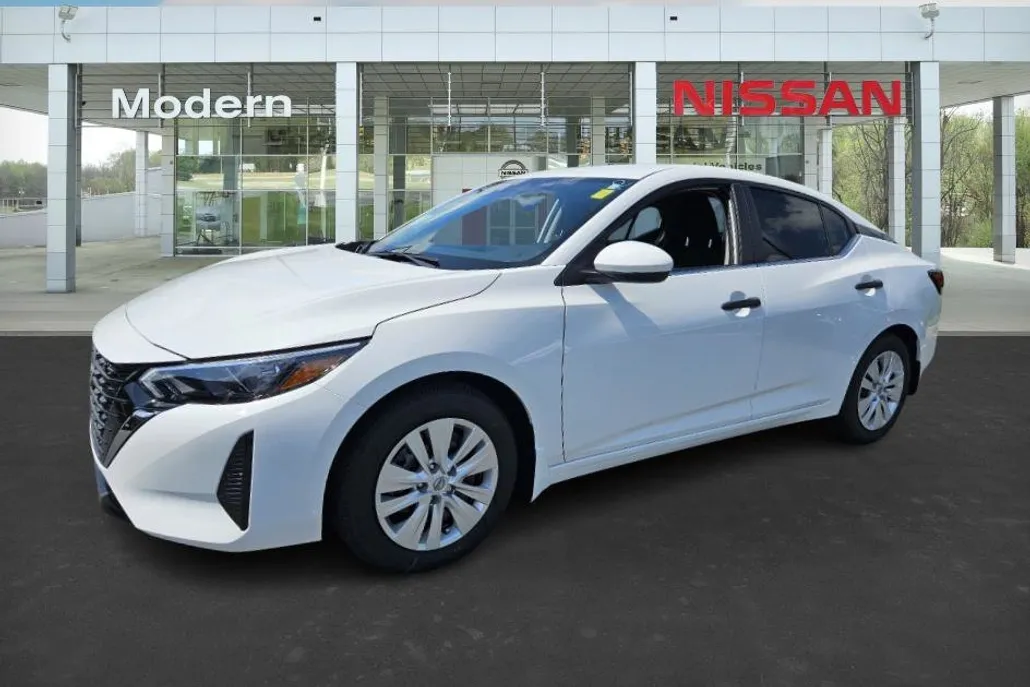 2025 Nissan Sentra S photo 1