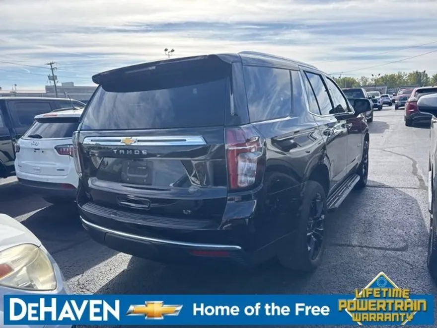 2022 Chevrolet Tahoe LT photo 1