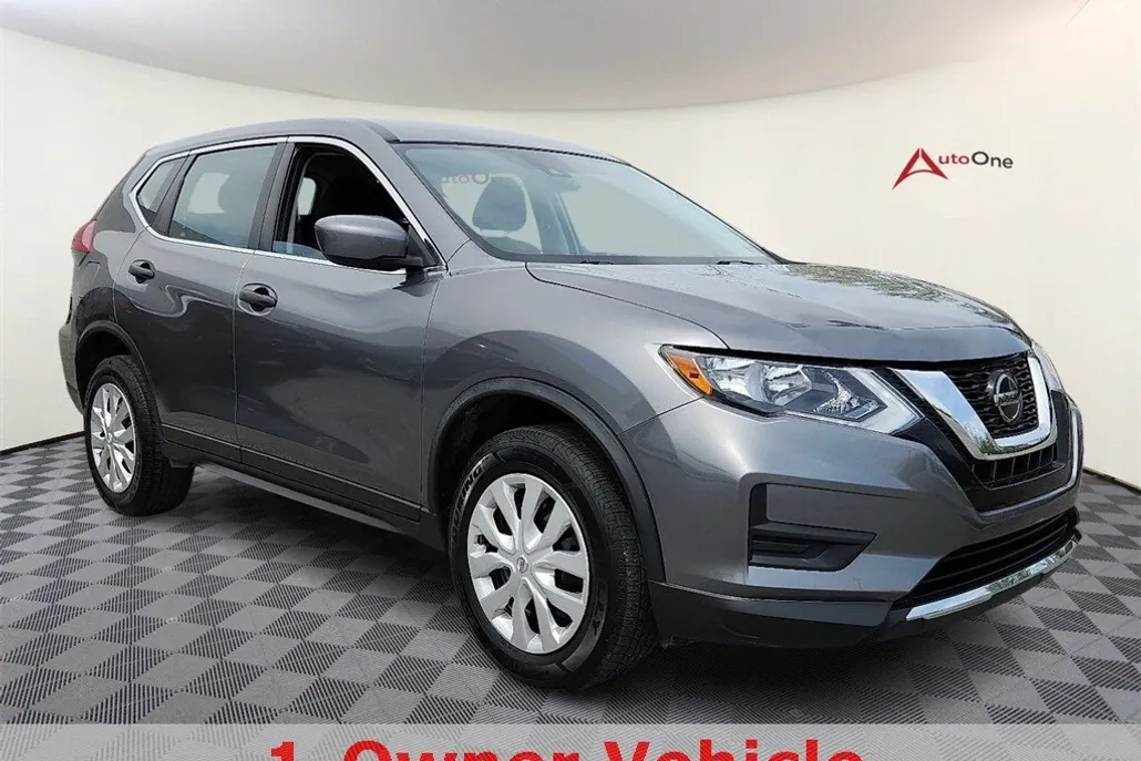 2020 Nissan Rogue S photo 1