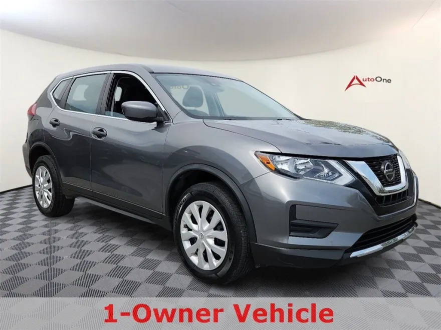 2020 Nissan Rogue S photo 1