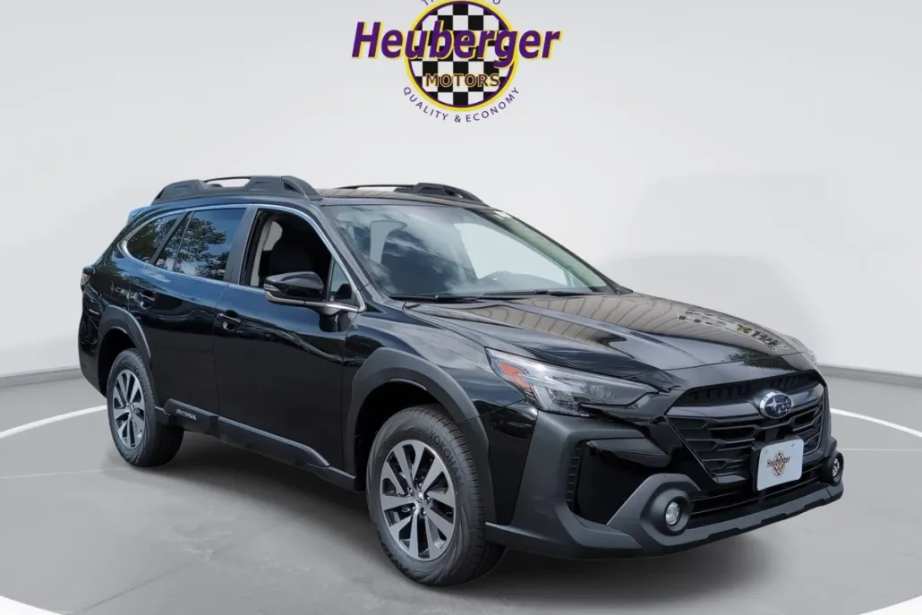 2025 Subaru Outback Premium photo 1
