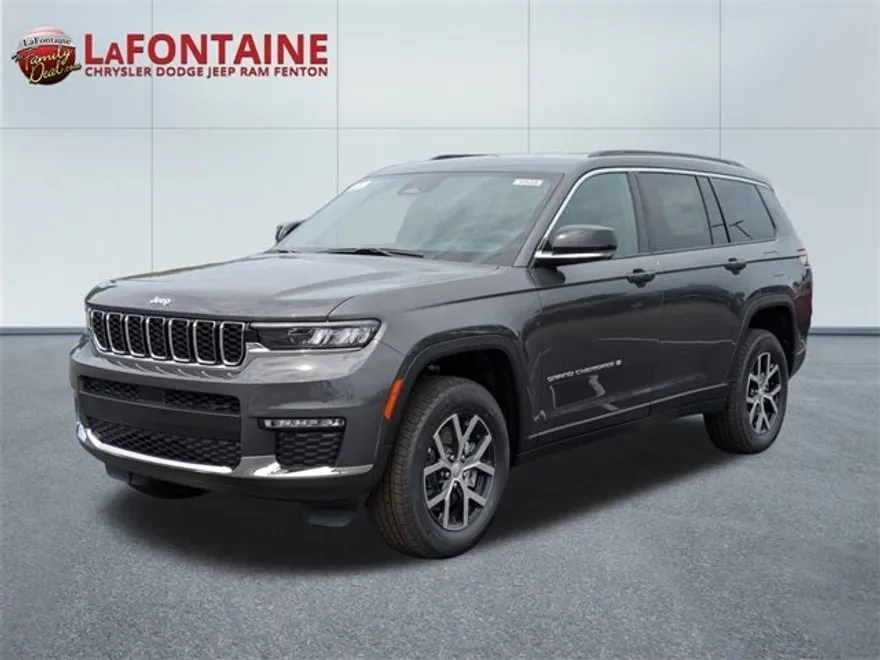 2025 Jeep Grand Cherokee Limited photo 1