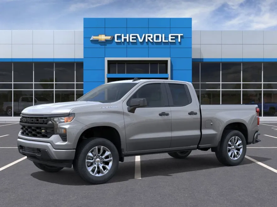 2026 Chevrolet Silverado 1500 Custom photo 1