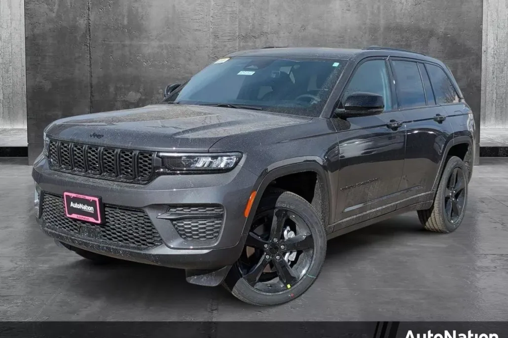 2025 Jeep Grand Cherokee Altitude X photo 1