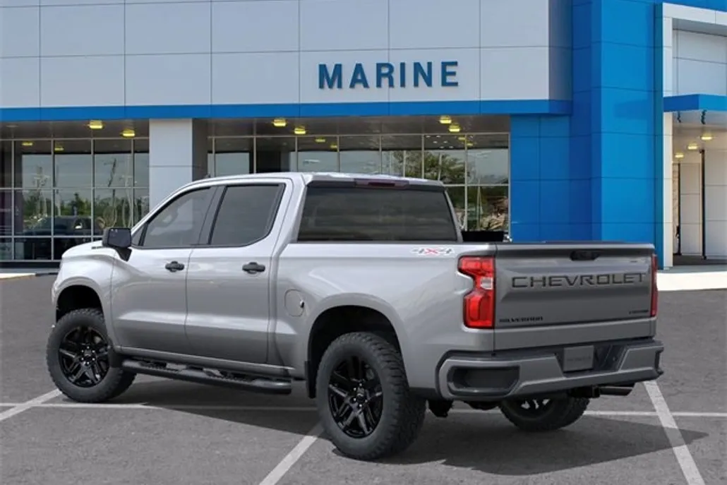 2025 Chevrolet Silverado 1500 Custom photo 1