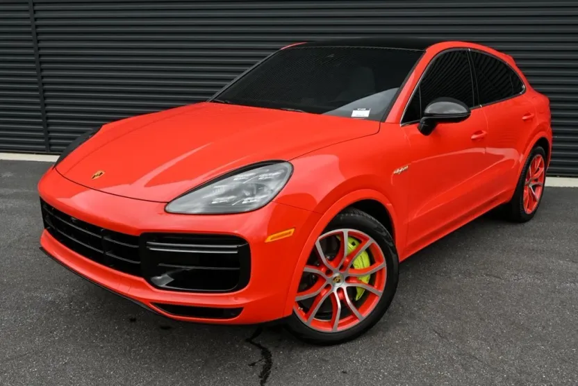 2021 Porsche Cayenne E-Hybrid Turbo S Coupe photo 1