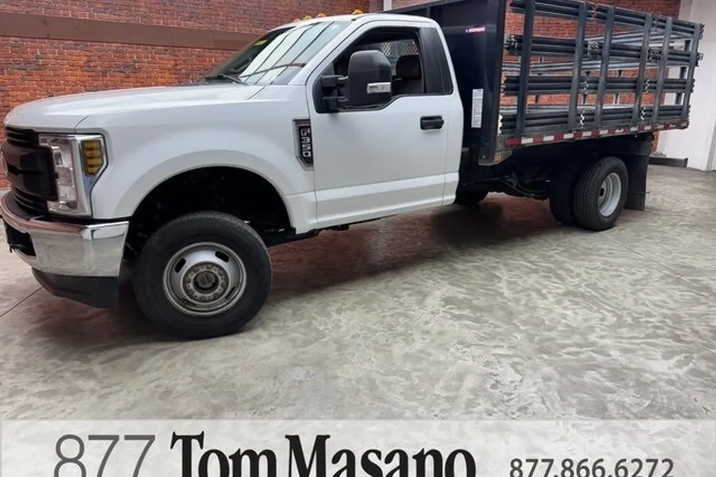 2019 Ford F-350 XL photo 1