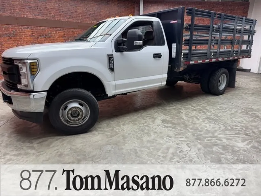 2019 Ford F-350 XL photo 1