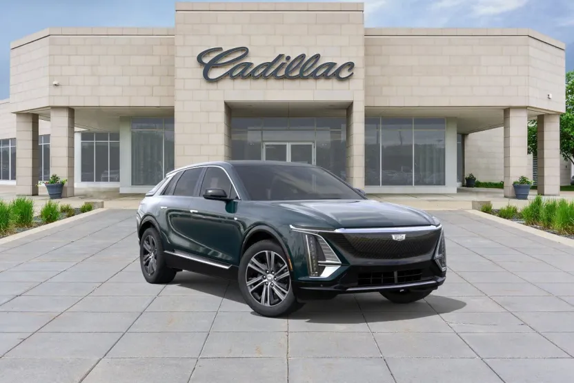 2025 Cadillac Lyriq Luxury photo 1
