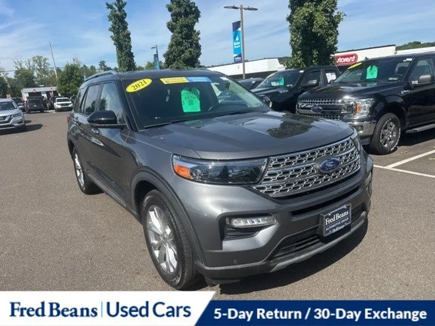 2021 Ford Explorer Limited photo 1