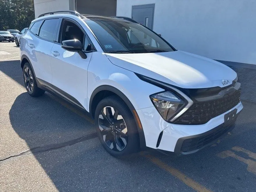 2023 Kia Sportage X-Line photo 1