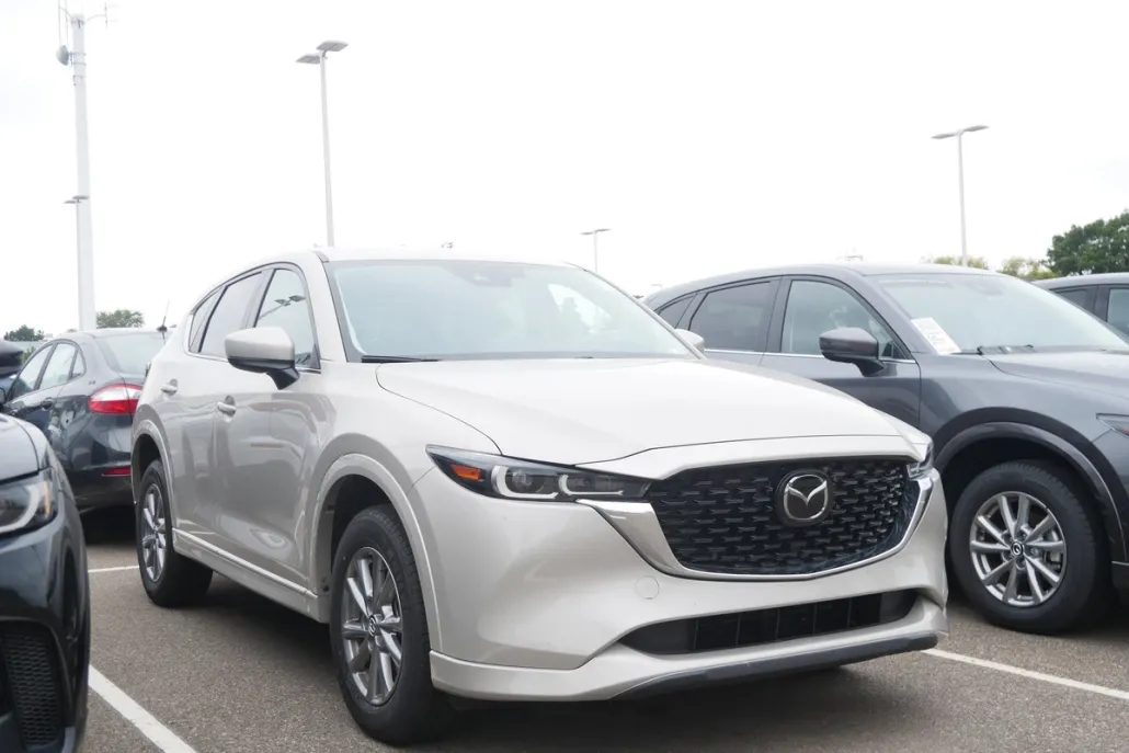 2024 Mazda CX-5 2.5 Select photo 1