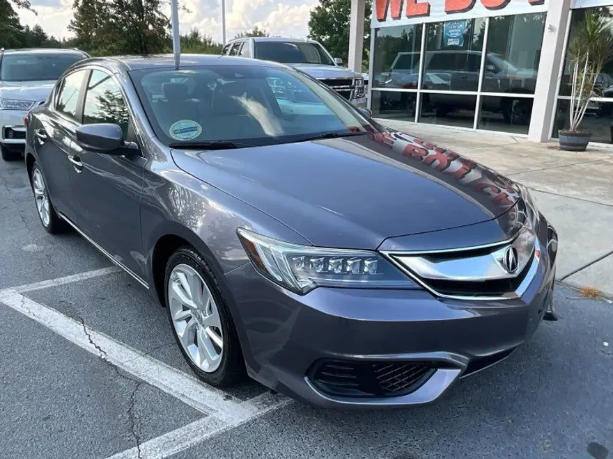 2017 Acura ILX Base photo 1