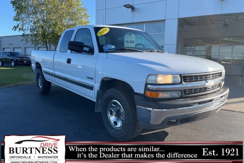 2000 Chevrolet Silverado 2500HD LS photo 1