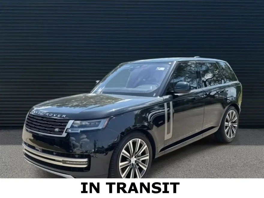 2023 Land Rover Range Rover SE photo 1