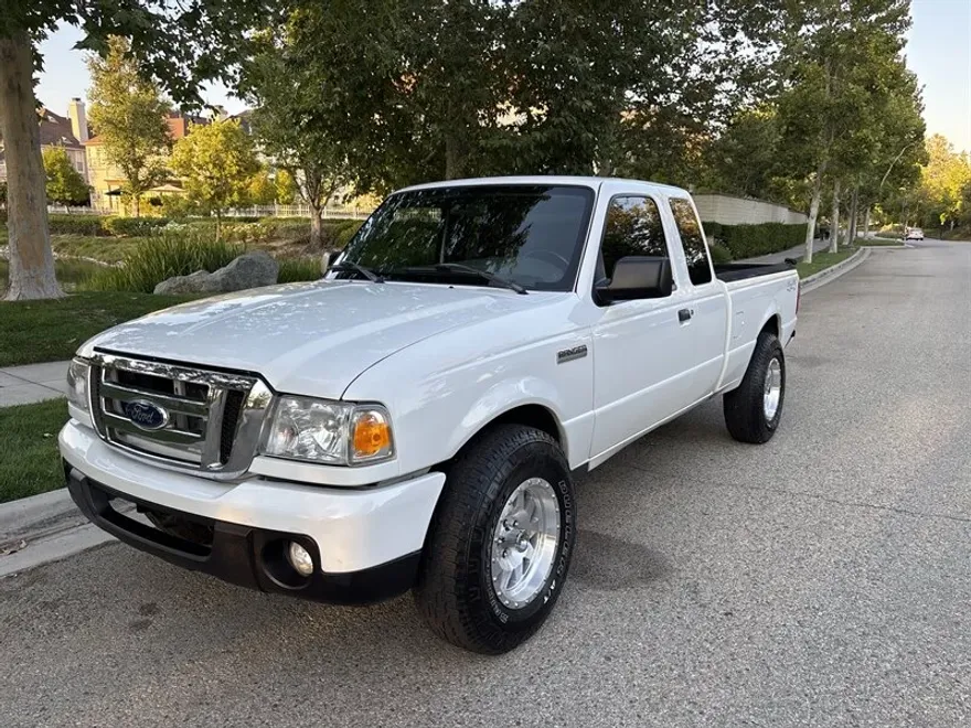 2011 Ford Ranger XLT photo 1