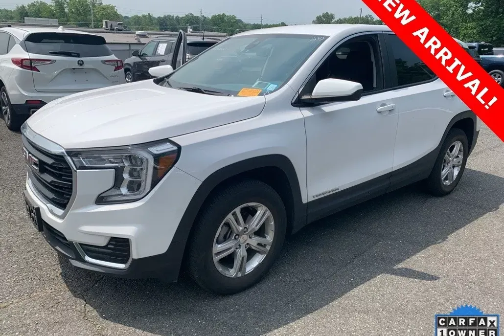 2022 Gmc Terrain SLE photo 1
