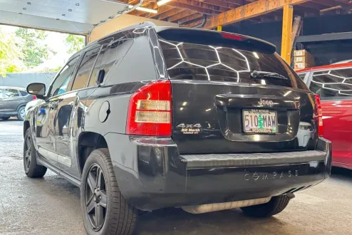 2010 Jeep Compass Sport photo 2