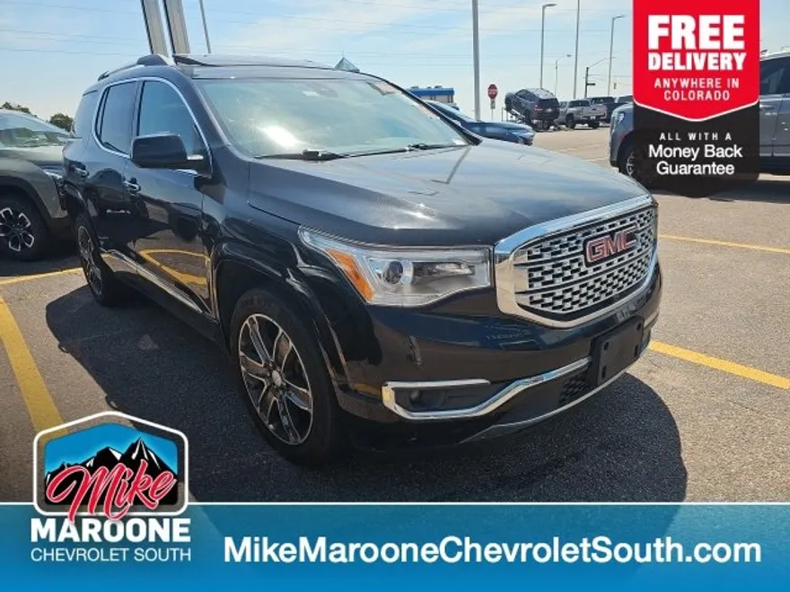 2017 Gmc Acadia Denali photo 1