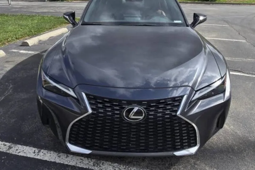 2021 Lexus IS 300 photo 1