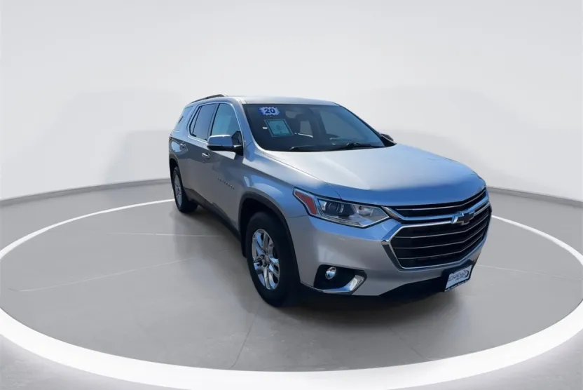 2020 Chevrolet Traverse photo 1