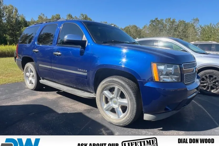 2012 Chevrolet Tahoe LTZ photo 1