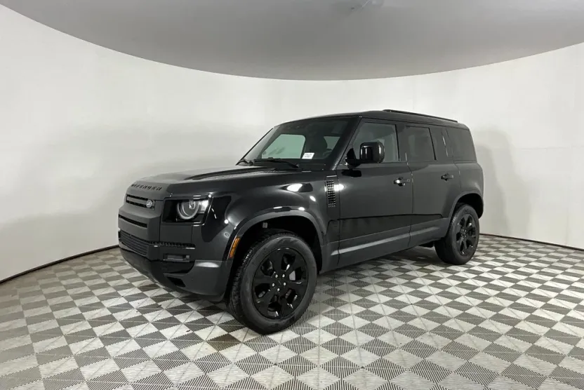 2026 Land Rover Defender 110 S photo 1